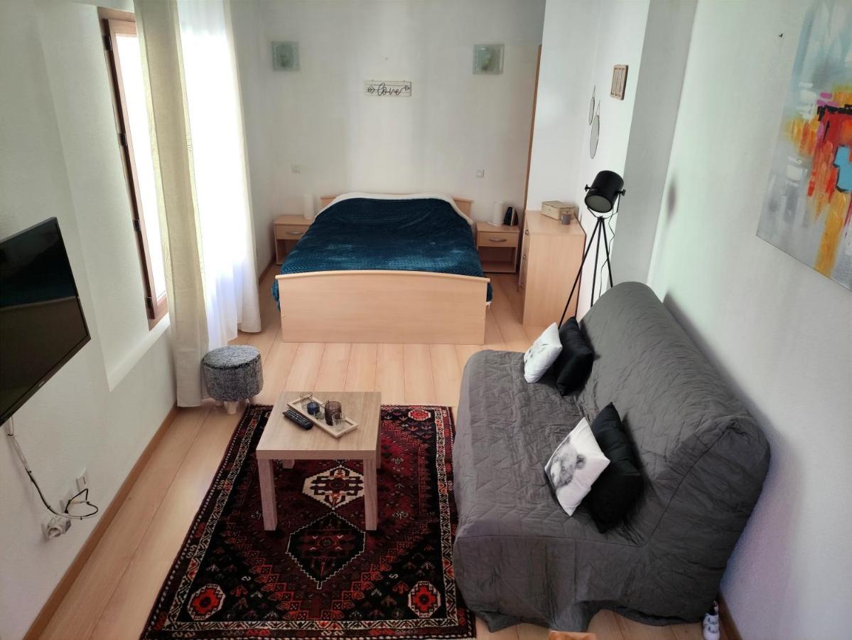 Confortable Maison De Village En Pierre Typique Moltig les Bains المظهر الخارجي الصورة