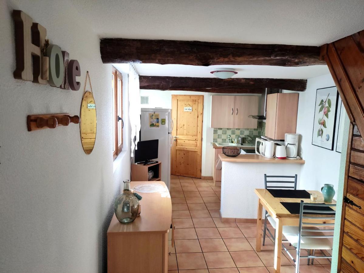 Confortable Maison De Village En Pierre Typique Moltig les Bains المظهر الخارجي الصورة